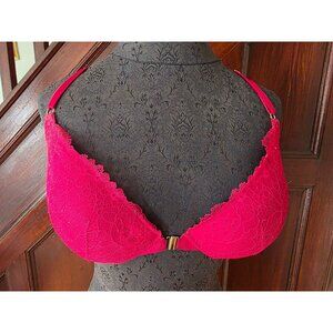 Victorias Secret 36D Sexy Uplift Plunge Bra Red Lace With Front Closure